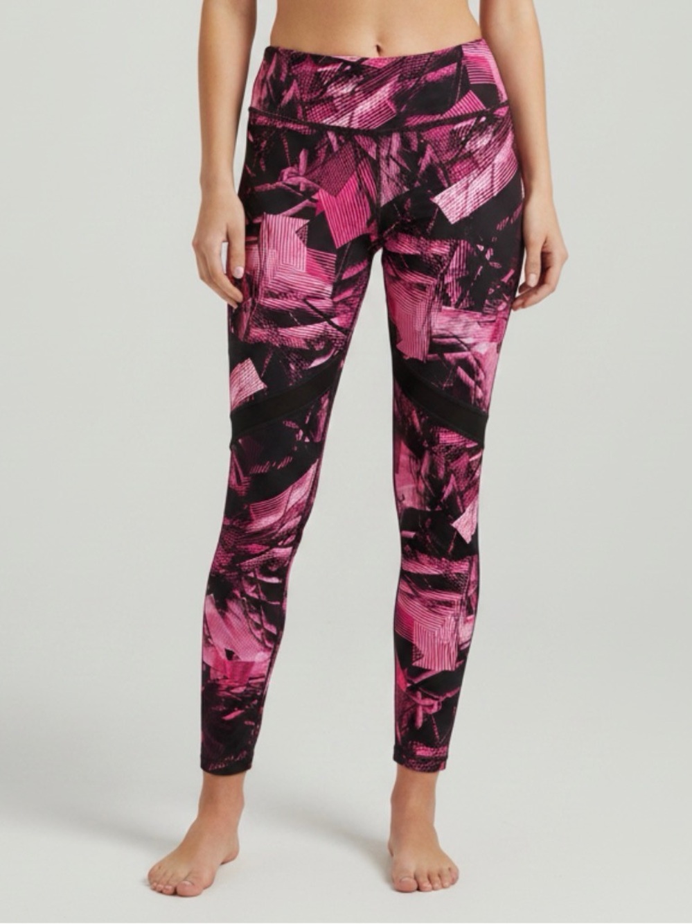 Ideology Pink & Black Geometric Pattern 7/8 Leggings